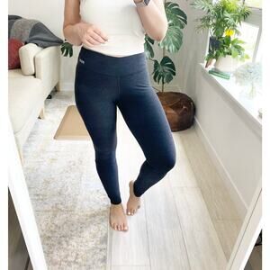 Victoria's Secret PINK Gray Leggings Size Small